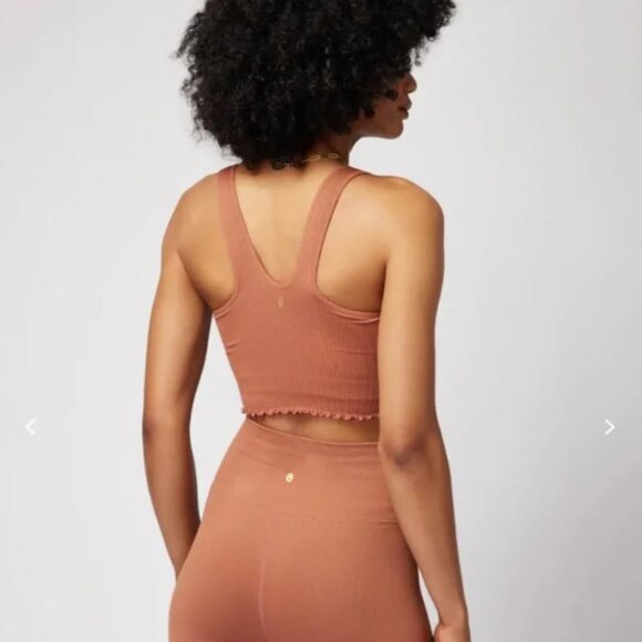 Spiritual Gangster Amor seamless crop tank & love sculpt seamless ruffle legging - Picture 7 of 13